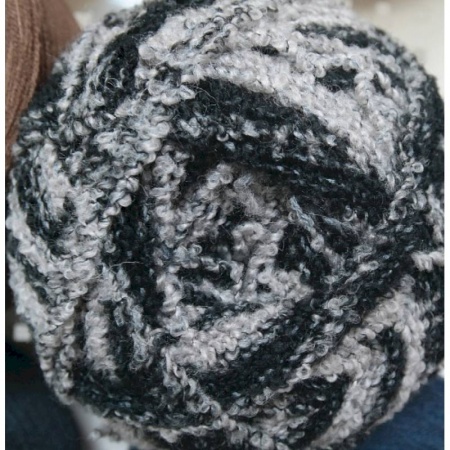 Обучение игре на других инструментах, книга Супер фантазийная. Цвет 714-Черно-серый. 1х360 г купить по скидке